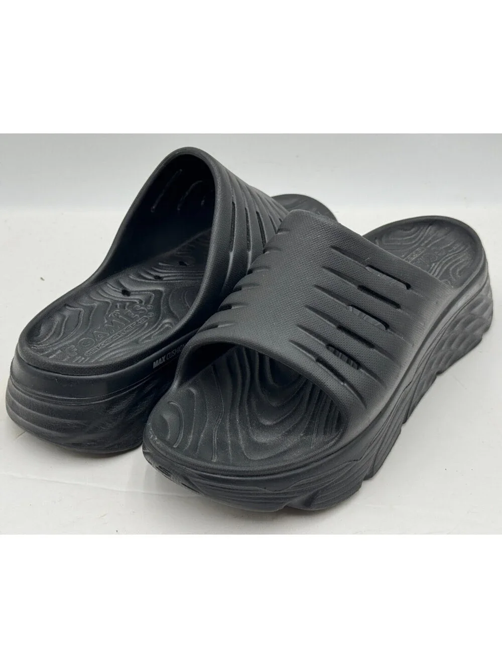 Skechers Foamies Max Cushion Women's Sandals Size 8 Core Black Slip On Sandal